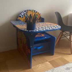 Toddler Lion King Desk With Drawer 