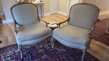 2 upholstered accent chairs