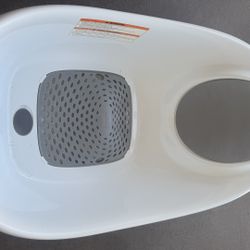 Boon Baby bathtub 