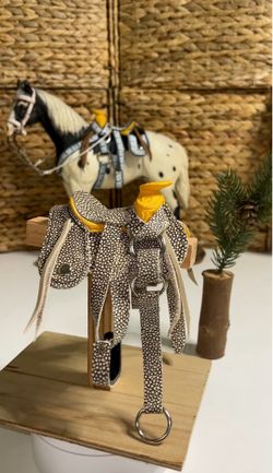 Western Mini Saddle