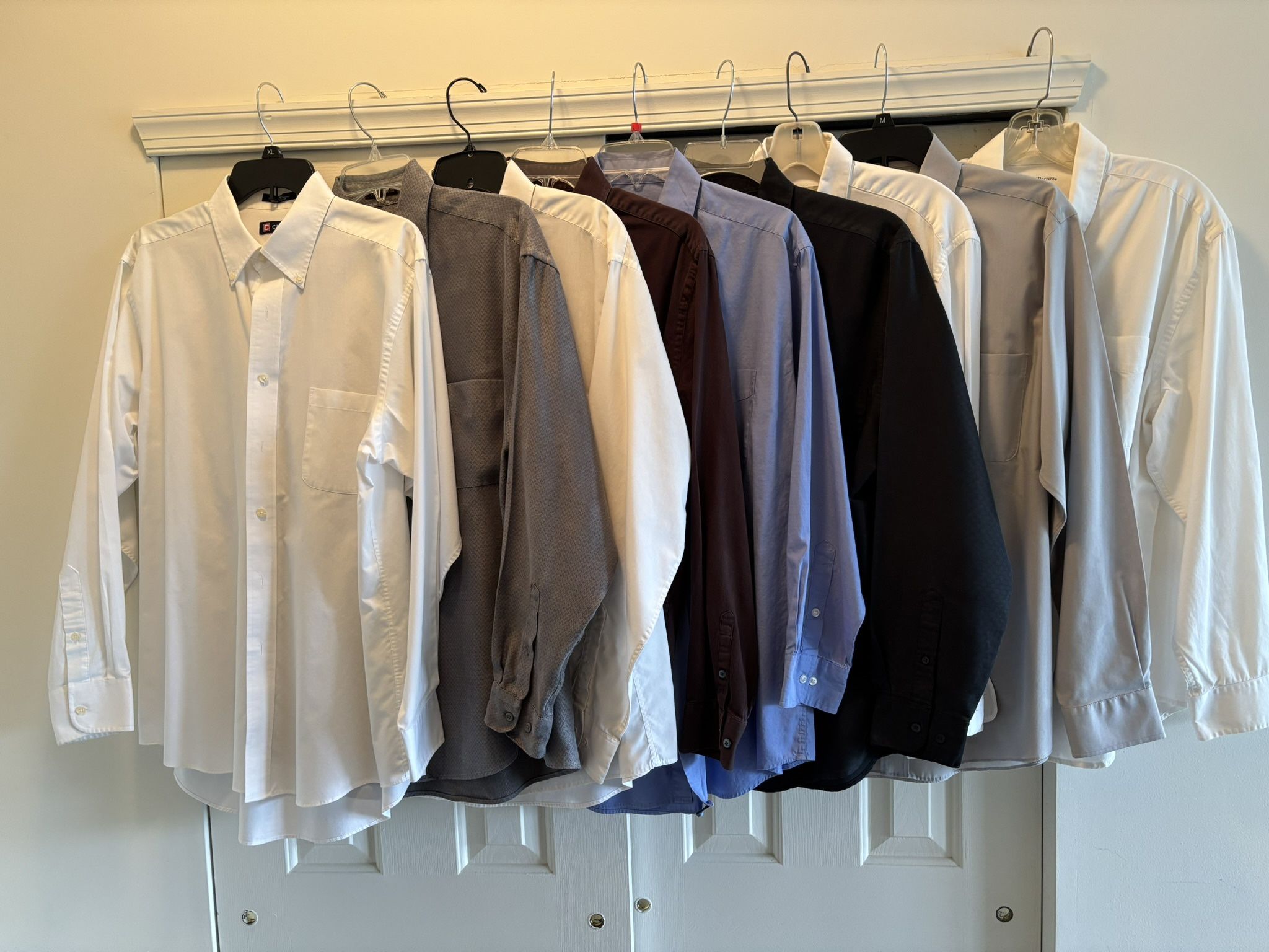 Quality Long Sleeve Dress/Business Shirts, lot of 9, excellent condition. Croft & Barrow, Van Heusen, Club Room, The Executive, Vito Rufolo, etc. Al