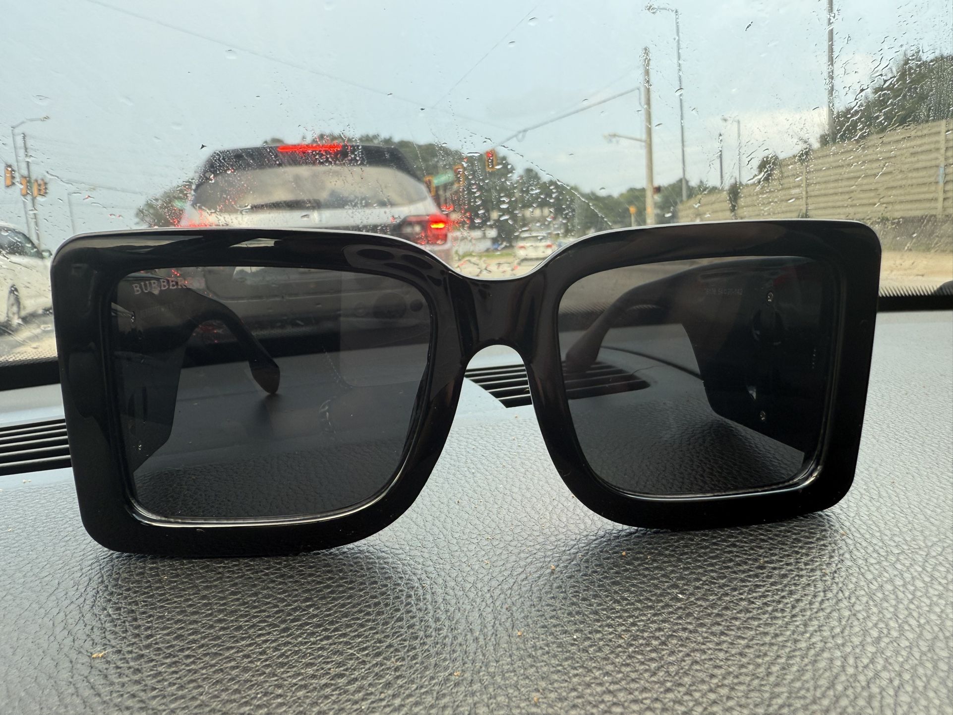 Burberry Sunglasses Unisex