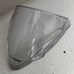 Kawasaki Ninja ZX6R OEM Windscreen