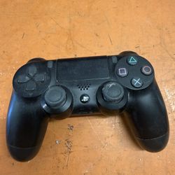 PS4 Controller 