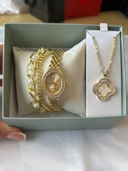 Yamava jewelry set