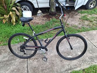 $50 obo Huffy  7 speed Parkside cruiser