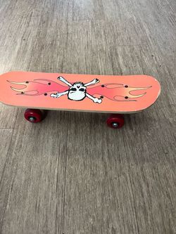 Skateboard board