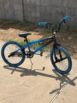 Mongoose MG20 20” BMX Bike – Blue/Black – 4 Pegs