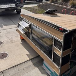  Camper Shell 