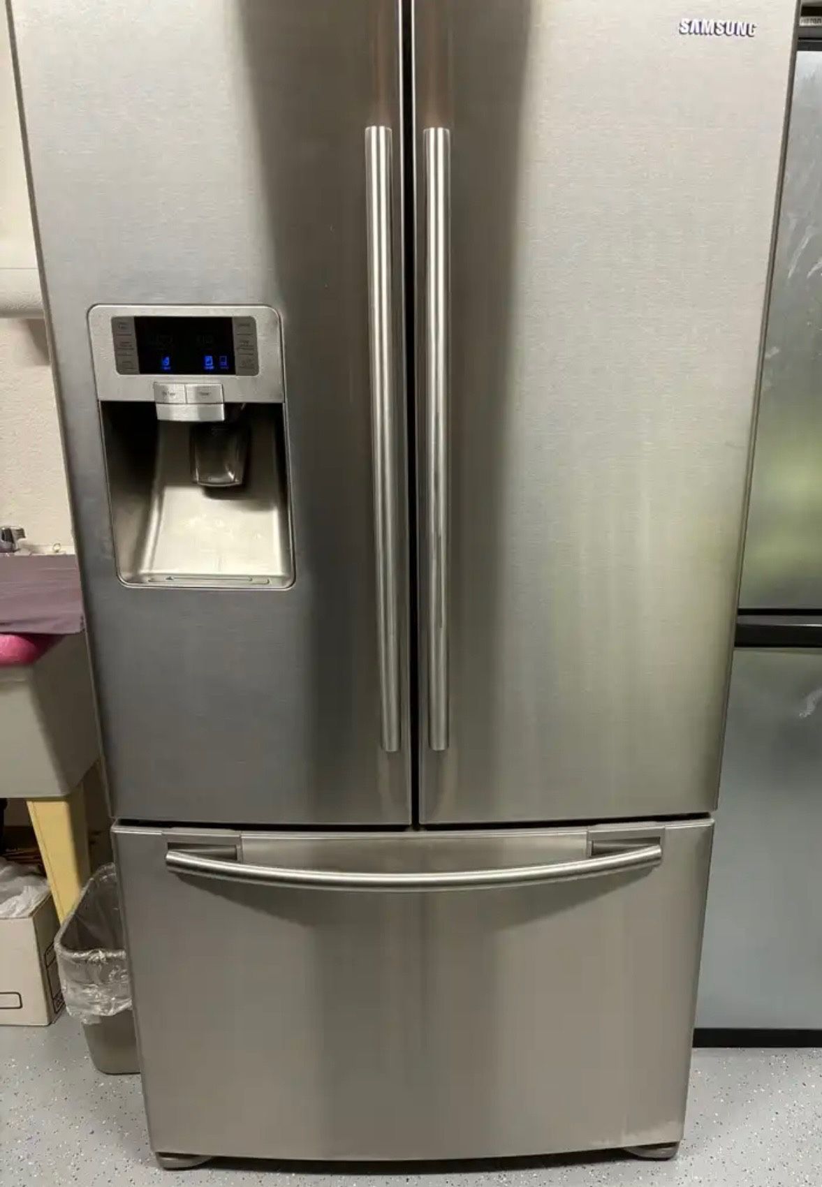 Refrigerator