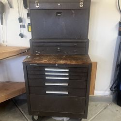 Kennedy Machinist Toolbox with keys 