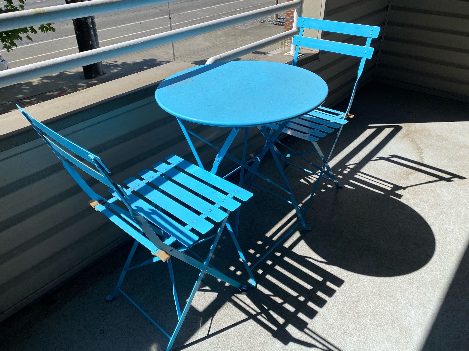 *PENDING SALE* Bistro table and chairs