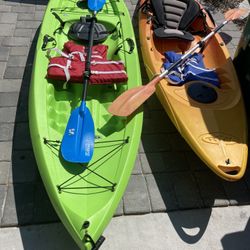 (2) Kayaks *fishing*  Paddles/life Jackets Included 