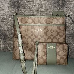 Coach Crossbody 