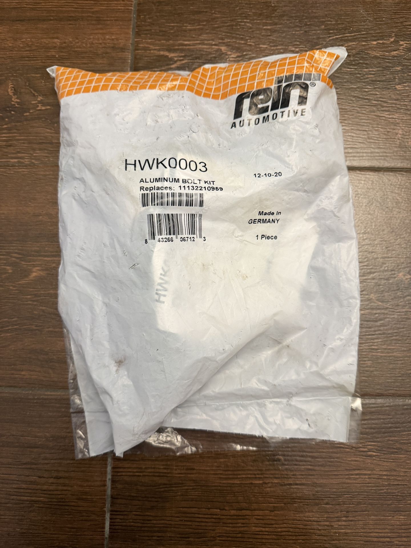 BMW Oil Pan Bolt Set - Rein 111(contact info removed)9