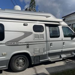 RV Ford Pleasureway 2007 Class B