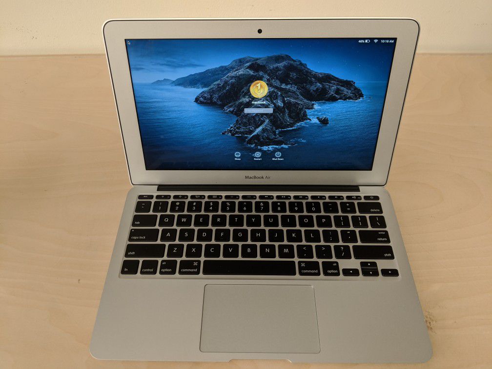 Apple MacBook Air 11"