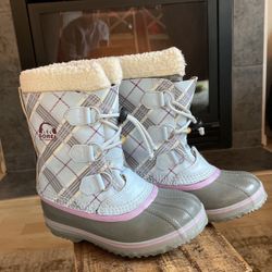 Kids Sorel Snow Boots Size 2