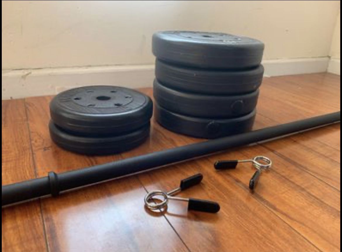 Barbell, Plates (50lbs) and Clips