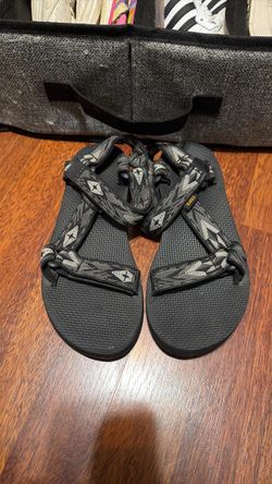 Grey Teva
