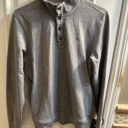 travis mathew 1/4 button sweater men’s Medium
