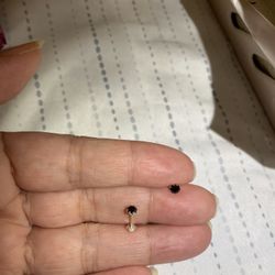 Real Silver Black Small Stud Earrings