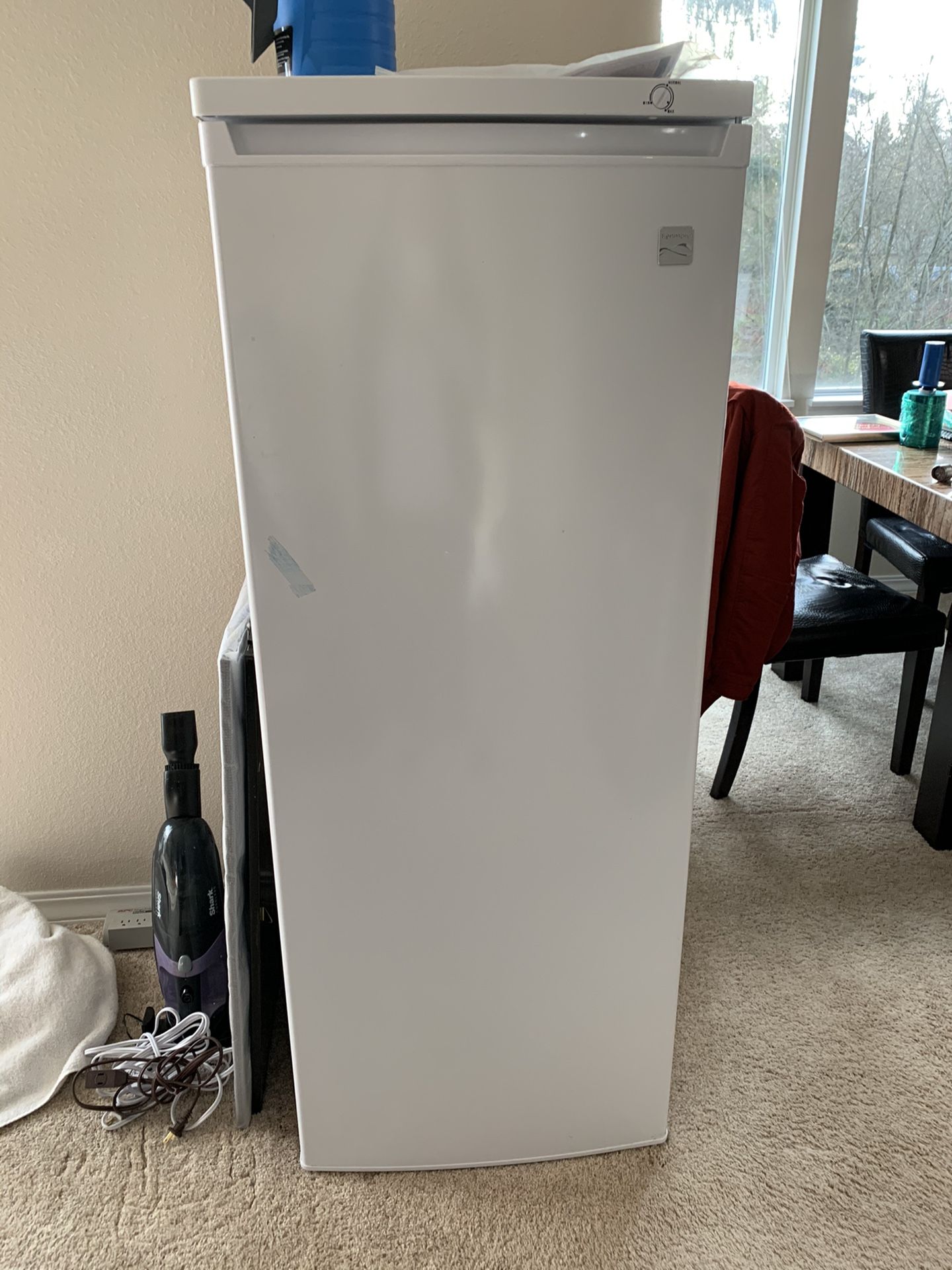 Kenmore 6 cu ft Standing freezer