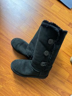 Bailey button tall uggs new