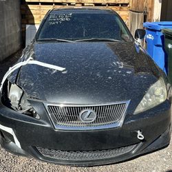 Lexus is250
