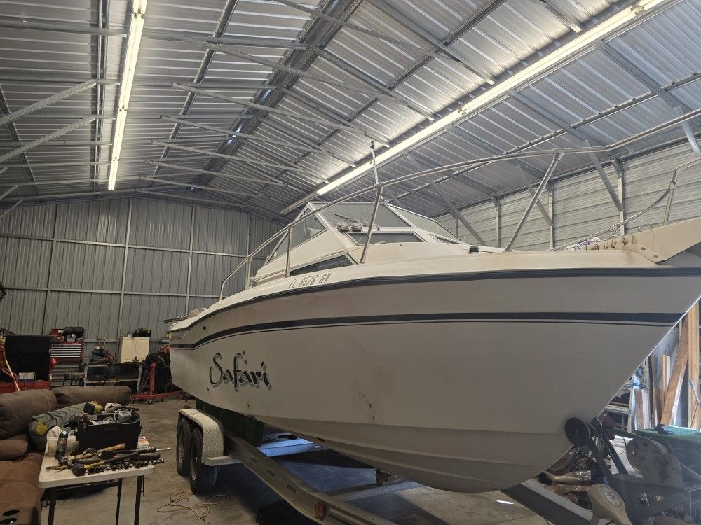 1991 GRADY WHITE OFF SHORE 24