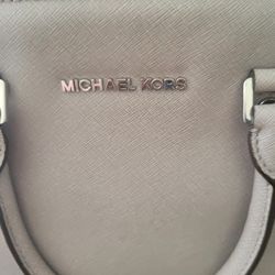 Hand & Shoulder Bag  Michael Kors For Sale $50
