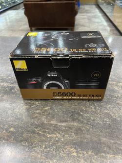 Nikon D5600 DSLR Camera with 18-55mm VR Lens Kit,nikon,nikon D5600