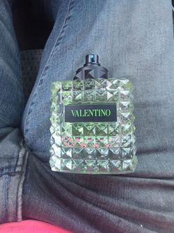 Valentino mens cologne