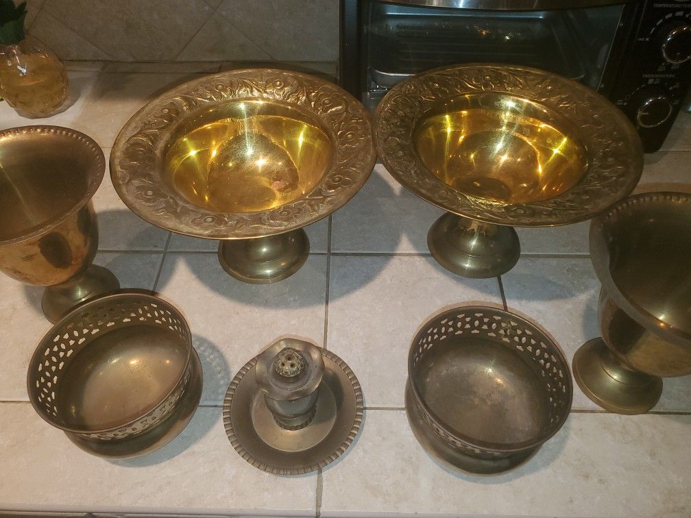 Solid brass fruit bowls