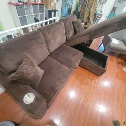 New Sleeper Sectional Couch With Storage And USB / Free Delivery 