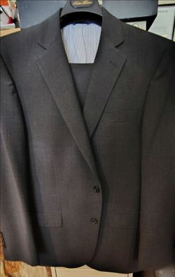 Brand New Brooks Brothers "Explorer Classic" 2-Piece Suit (Size 42R / W32 L30)