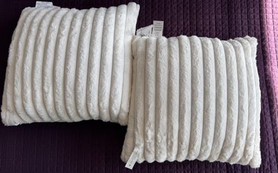 Decor Pillows