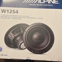 1 Alpine subwoofer 