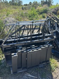 Skid Steer Attachment Forks Grapple Buaquet And More 