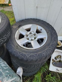 Oem Nissan Armada Tires