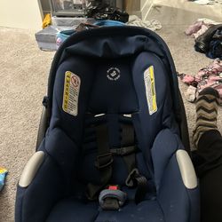Mazi-Cozi Car seat