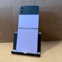 Samsung galaxy z Flip 4 128gb 5g unlocked 