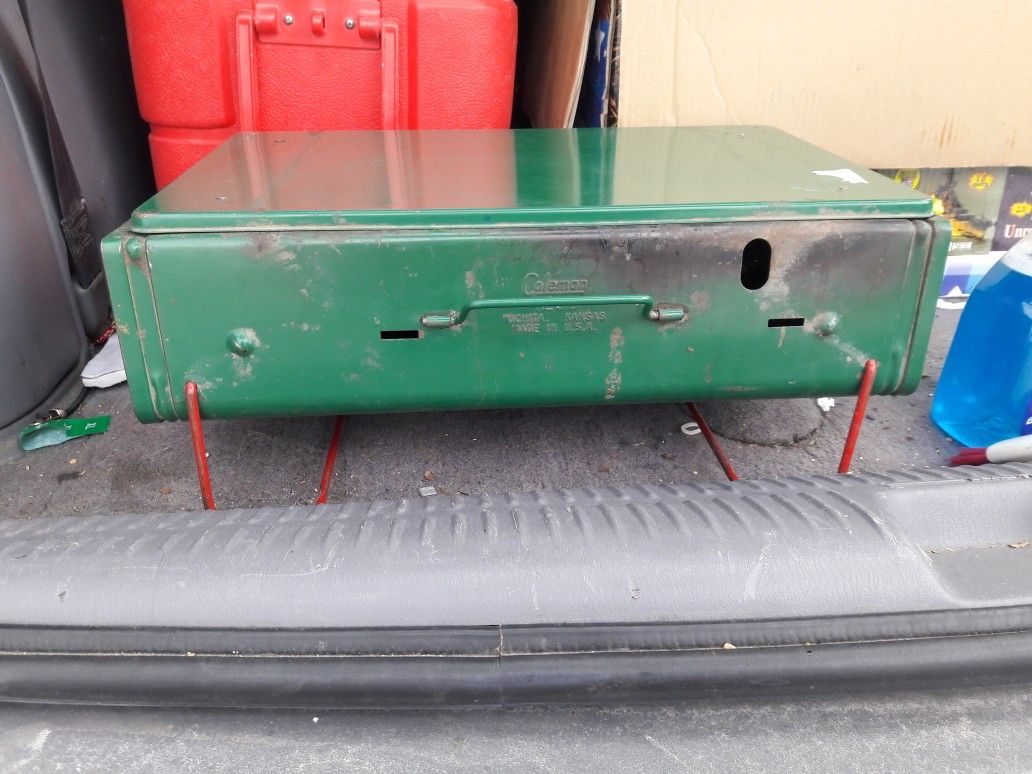 Colman camp stove