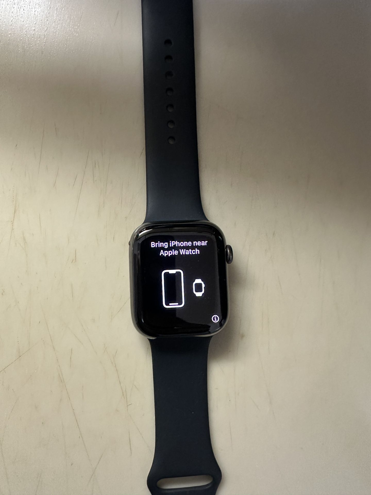 Apple Watch Series 7 45mm iCloud 