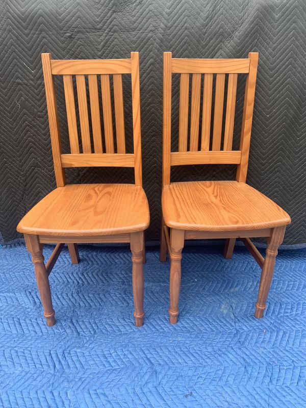 Set of Wooden Kitchen Chairs for Sale in St. Charles, IL OfferUp
