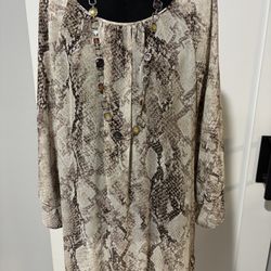 Women’s Blouse 
