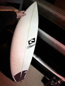 T Patterson Rising Sun Surfboard 5’6”