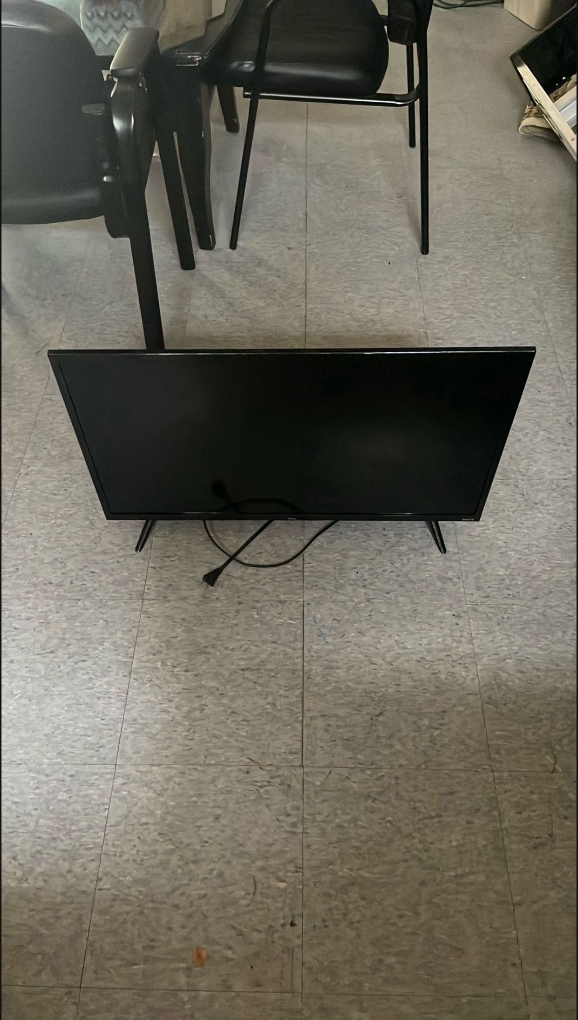 TCL smart tv 32 inch