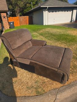 FREE Chaise