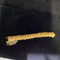 Yellow Gold Flower Bracelet